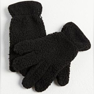 Solid Sherpa Glove Urban Outfitters